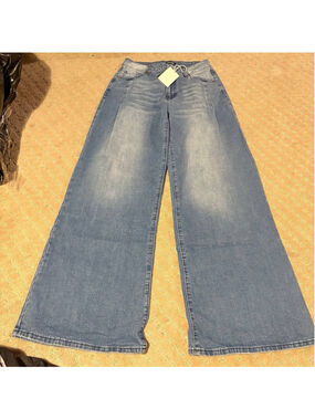 Flamingals Wide Leg Stretchy Denim Jeans Size M
